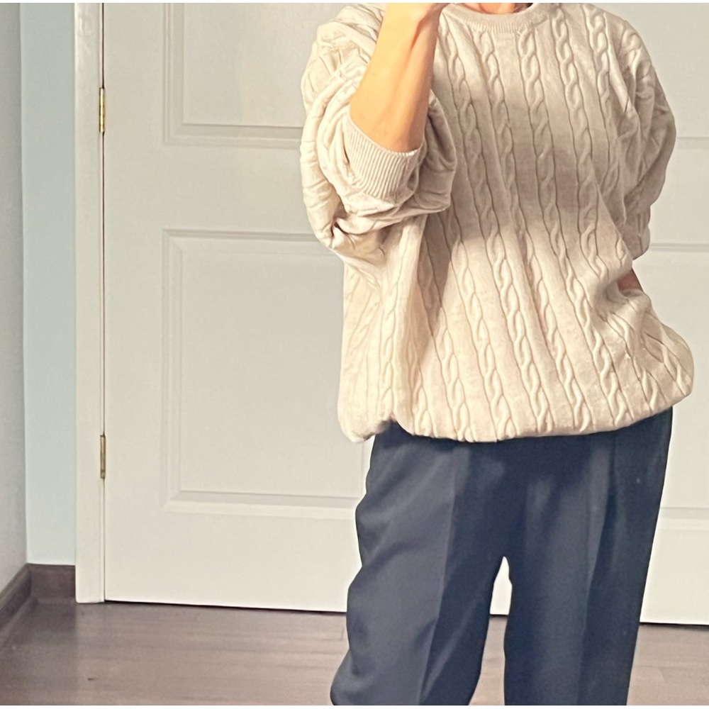 Pringle of Scotland 100% Lambswool cable knit sweater - Picture 2 of 13